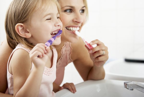 The Ultimate Guide to Brushing Your Kids Teeth