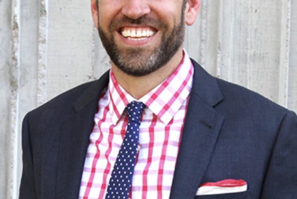 dr-justin-owens-https://www.kidsmilehigh.com