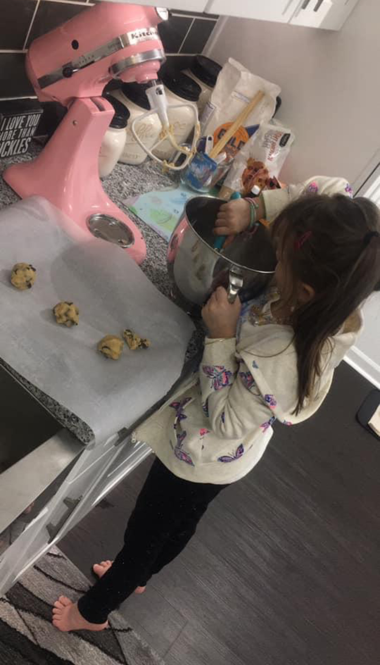 kid-baking